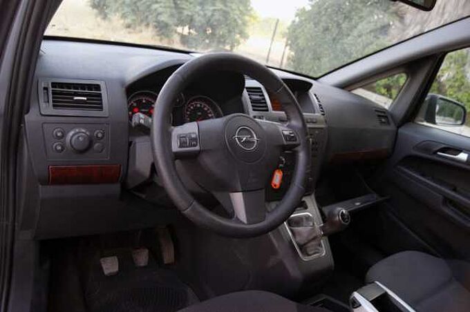 Opel Zafira Diesel 1.9CDTi 16v Enjoy 150 Enjoy
