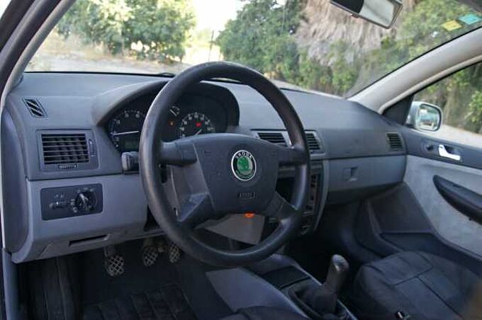 SKODA Fabia 1.4 Comfort 75 Comfort