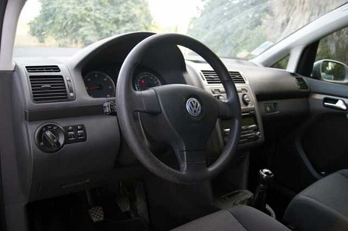 Volkswagen Touran Diesel 1.9TDI Advance 105 Advance