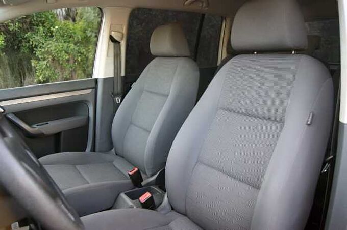 Volkswagen Touran Diesel 1.9TDI Advance 105 Advance