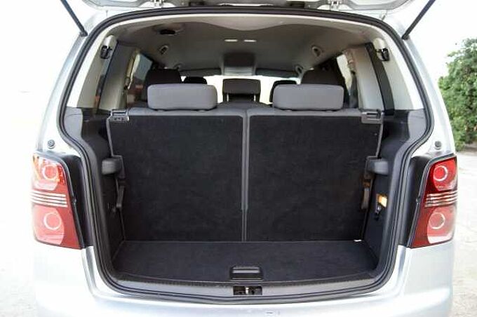 Volkswagen Touran Diesel 1.9TDI Advance 105 Advance