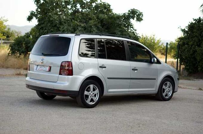 Volkswagen Touran Diesel 1.9TDI Advance 105 Advance