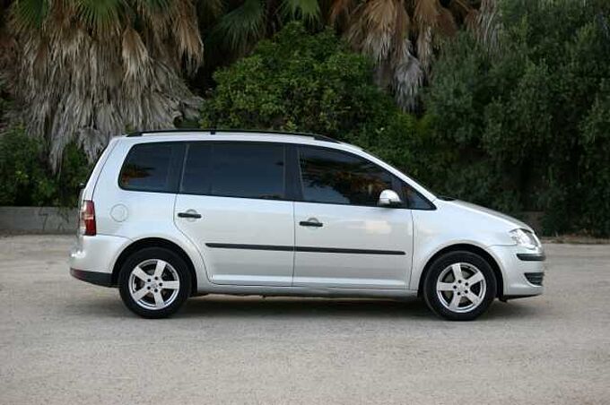 Volkswagen Touran Diesel 1.9TDI Advance 105 Advance