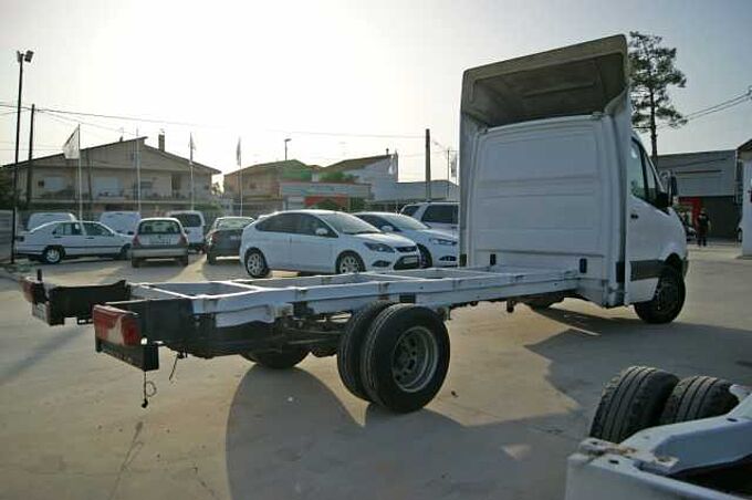 Mercedes-Benz Sprinter Chasis Cabina 519 CDI 519