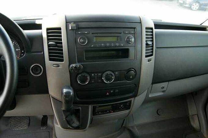 Mercedes-Benz Sprinter Chasis Cabina 519 CDI 519