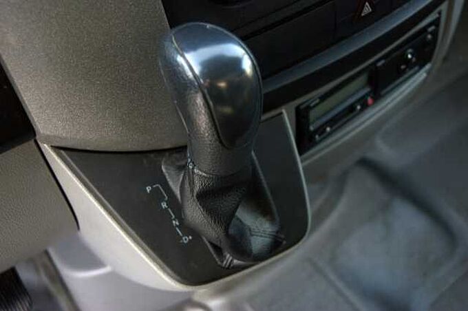 Mercedes-Benz Sprinter Chasis Cabina 519 CDI 519