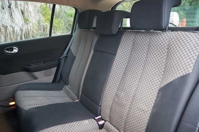 Renault Mégane Diesel 1.9DCi Confort Dynamique Confort Dynamique
