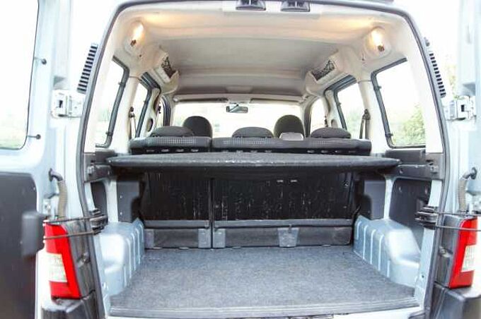 Peugeot Partner Combi 1.6 HDI 90 PLUS COMBI PLUS