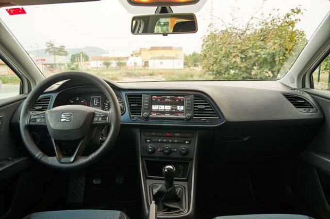 SEAT León Diesel 1.6TDI CR S&S Style Eco. 110 Style