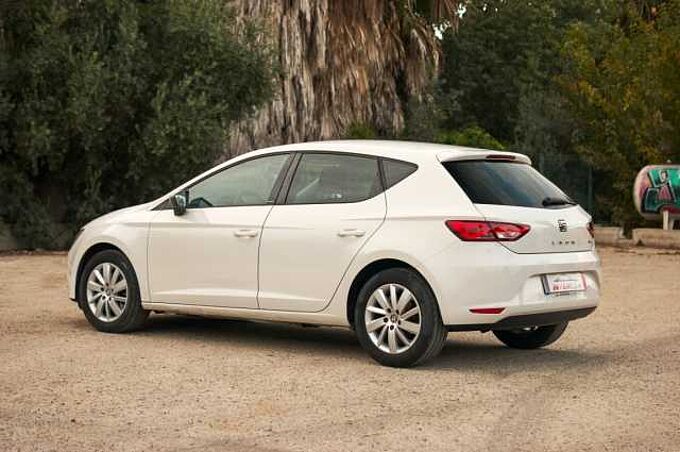 SEAT León Diesel 1.6TDI CR S&S Style Eco. 110 Style