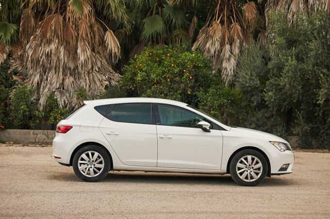 SEAT León Diesel 1.6TDI CR S&S Style Eco. 110 Style