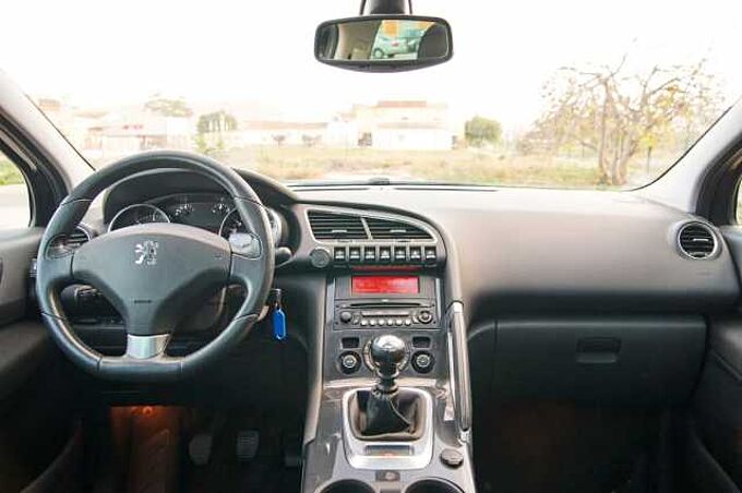 Peugeot 3008 Diesel 1.6HDI FAP Sport Pack Sport Pack