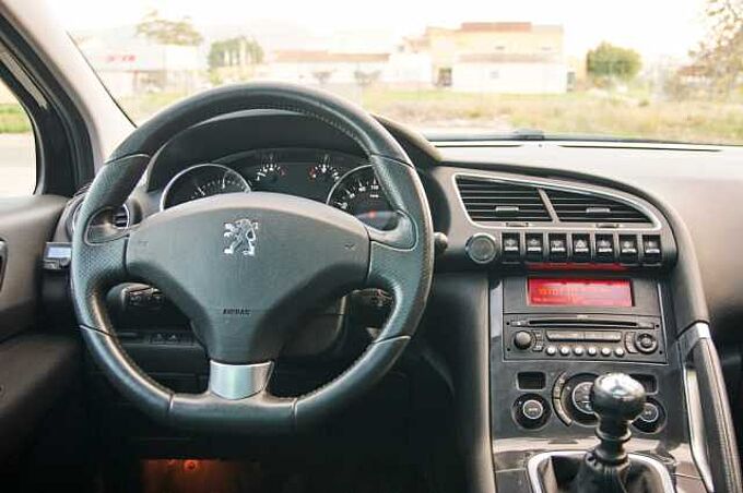 Peugeot 3008 Diesel 1.6HDI FAP Sport Pack Sport Pack