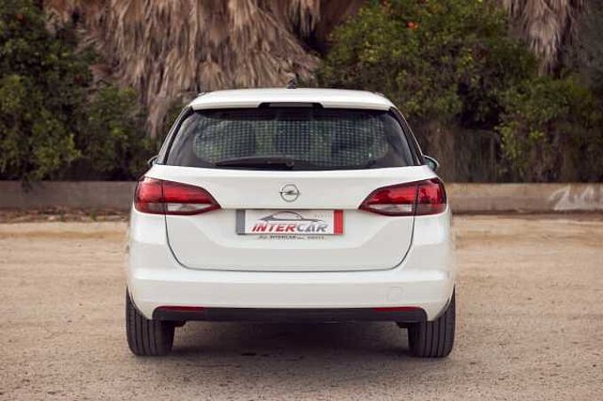 Opel Astra Sports Tourer Diesel ST 1.6CDTi Selective Pro 110 Selective Pro
