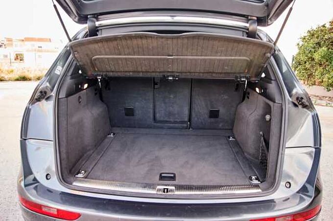 Audi Q5 Diesel 3.0TDI quattro S-T DPF
