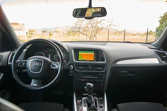 Audi Q5 Diesel 3.0TDI quattro S-T DPF