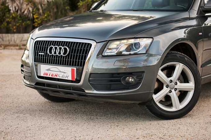 Audi Q5 Diesel 3.0TDI quattro S-T DPF
