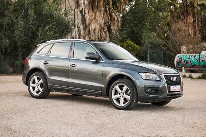 Audi Q5 Diesel 3.0TDI quattro S-T DPF
