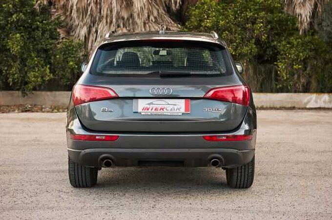 Audi Q5 Diesel 3.0TDI quattro S-T DPF