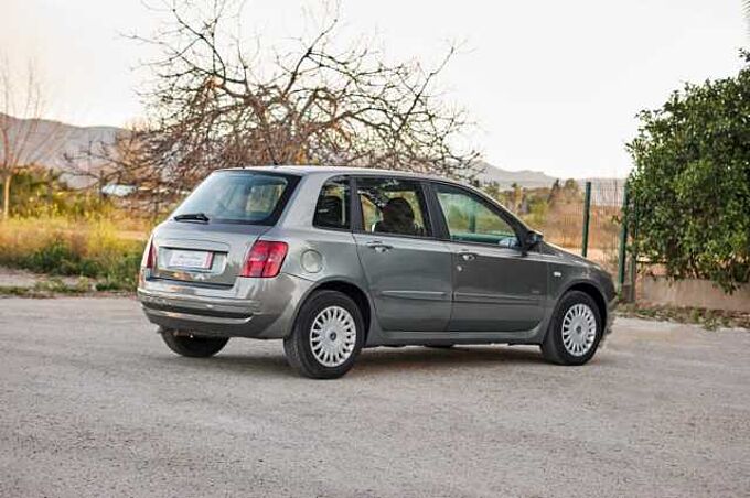 Fiat Stilo Diesel 1.9Multijet Dynamic 120 Dynamic