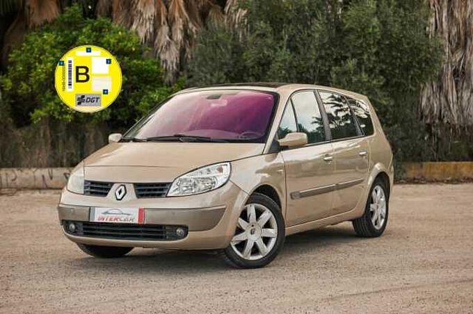 Renault Grand Scénic Diesel 2.0DCI Dynamique 7 pl. Dynamique