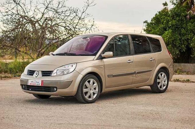 Renault Grand Scénic Diesel 2.0DCI Dynamique 7 pl. Dynamique