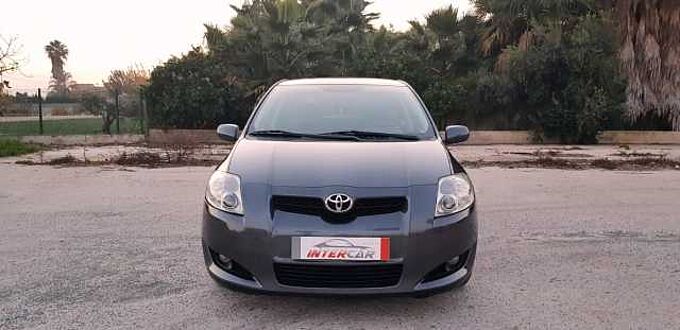 Toyota Auris Diesel 1.4D-4D Luna M/M Luna