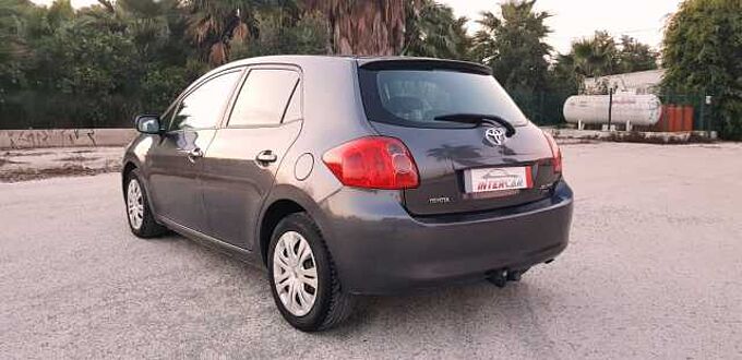 Toyota Auris Diesel 1.4D-4D Luna M/M Luna