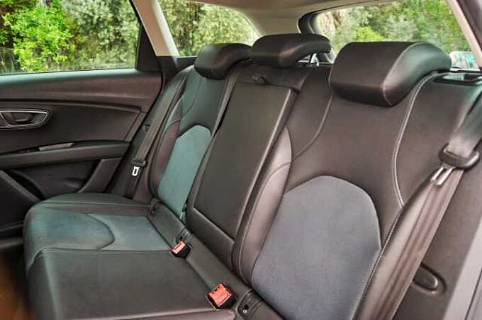 SEAT León ST Diesel 1.6TDI CR S&S Style Ecomotive 110 Style