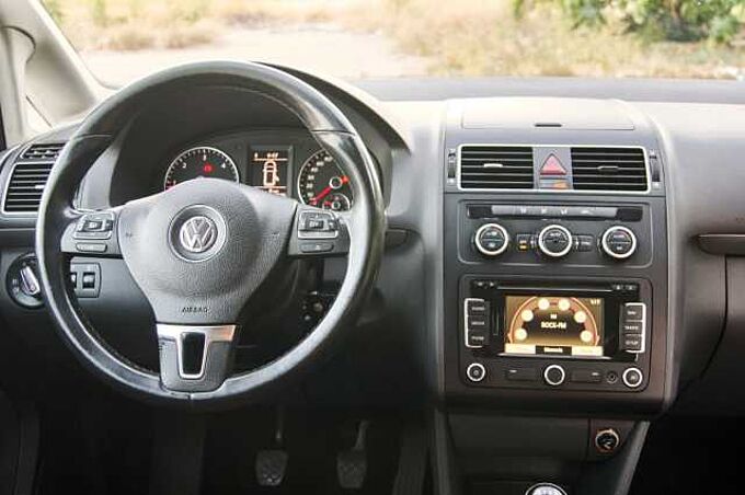 Volkswagen Touran Diesel 1.6TDI Advance 105 Advance
