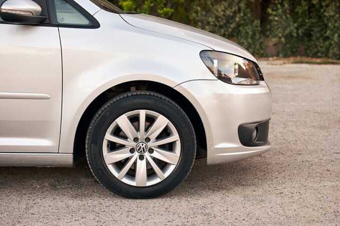 Volkswagen Touran Diesel 1.6TDI Advance 105 Advance