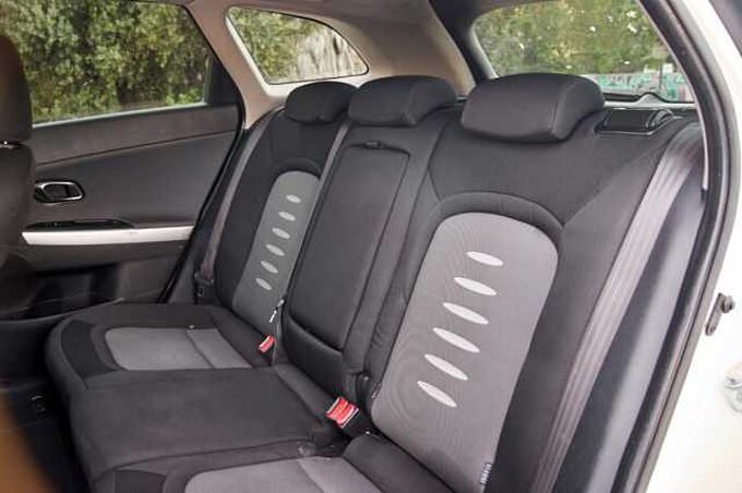 Kia Cee'd SW Diesel 1.6CRDi Drive 128 Drive