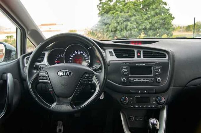 Kia Cee'd SW Diesel 1.6CRDi Drive 128 Drive