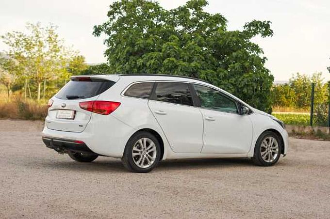 Kia Cee'd SW Diesel 1.6CRDi Drive 128 Drive