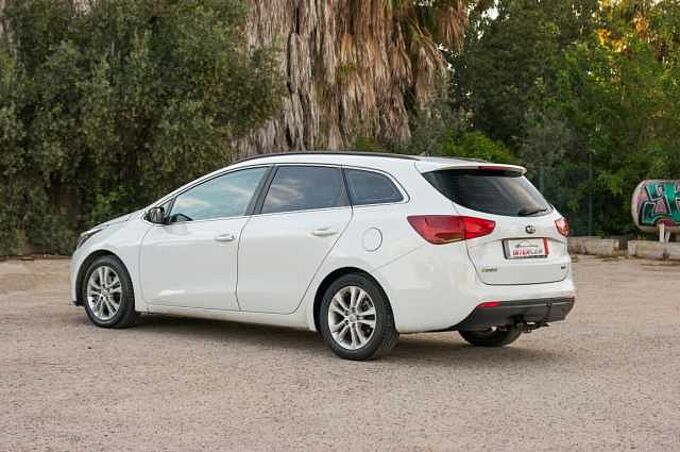 Kia Cee'd SW Diesel 1.6CRDi Drive 128 Drive