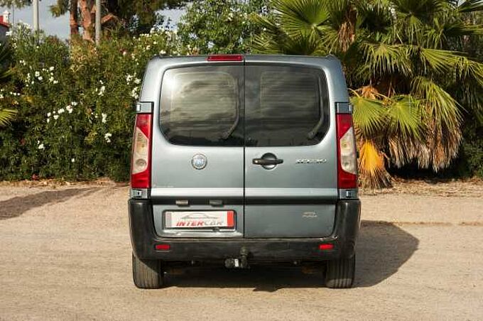 Fiat Scudo Combi 2.0 JTD 120
