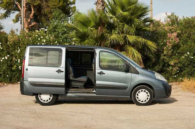 Fiat Scudo Combi 2.0 JTD 120