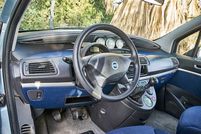 Fiat Ulysse Diesel 2.0JTD 16v Emotion Plus Emotion Plus