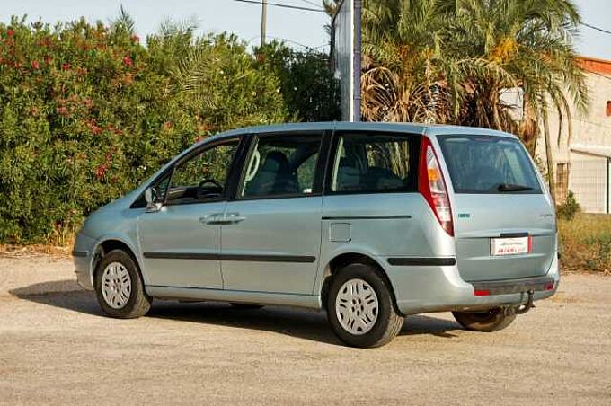 Fiat Ulysse Diesel 2.0JTD 16v Emotion Plus Emotion Plus