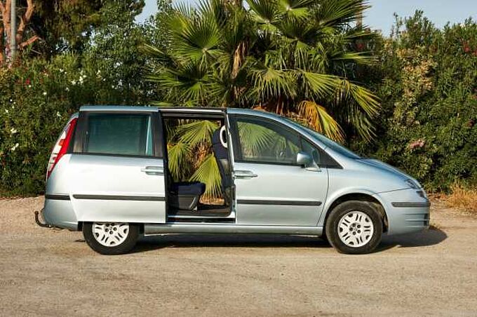 Fiat Ulysse Diesel 2.0JTD 16v Emotion Plus Emotion Plus