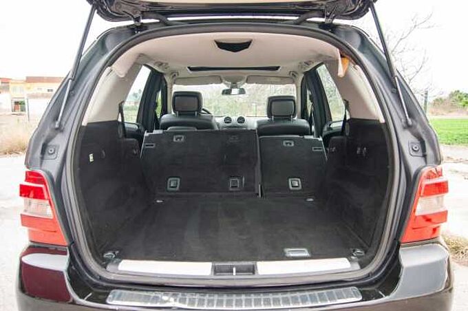 Mercedes-Benz Clase M W164 Diesel ML 280CDI Aut.