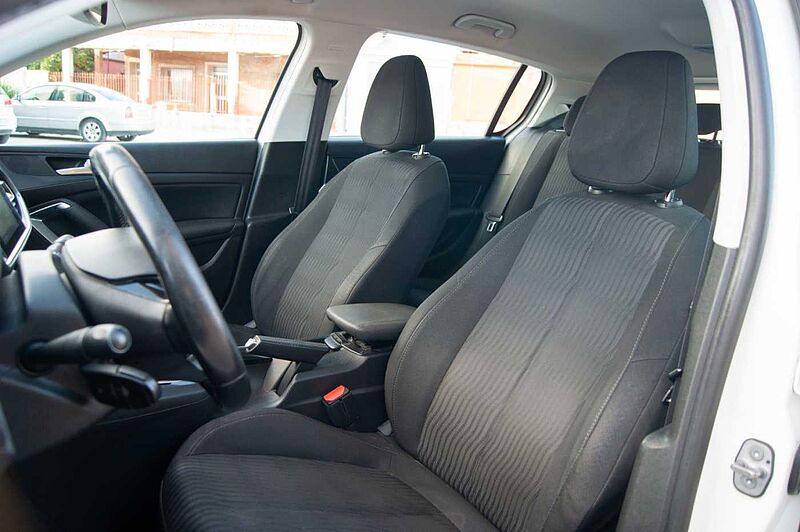 Peugeot 308 1.6 BLUEHDI 100 ACCESS